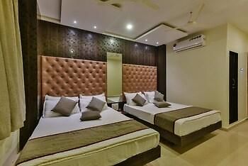 Hotel Bkc Inn มุมไบ ภายนอก รูปภาพ